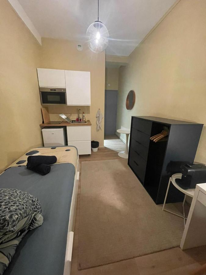 Petits Studios Centre Ville Besançon Extérieur photo